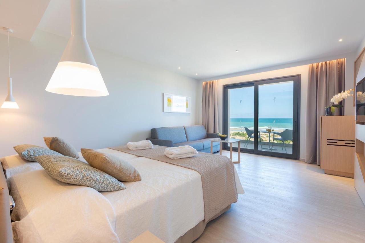 Hipotels Barrosa Park (Adults Only) شيكلانا دي لا فرونتيرا المظهر الخارجي الصورة