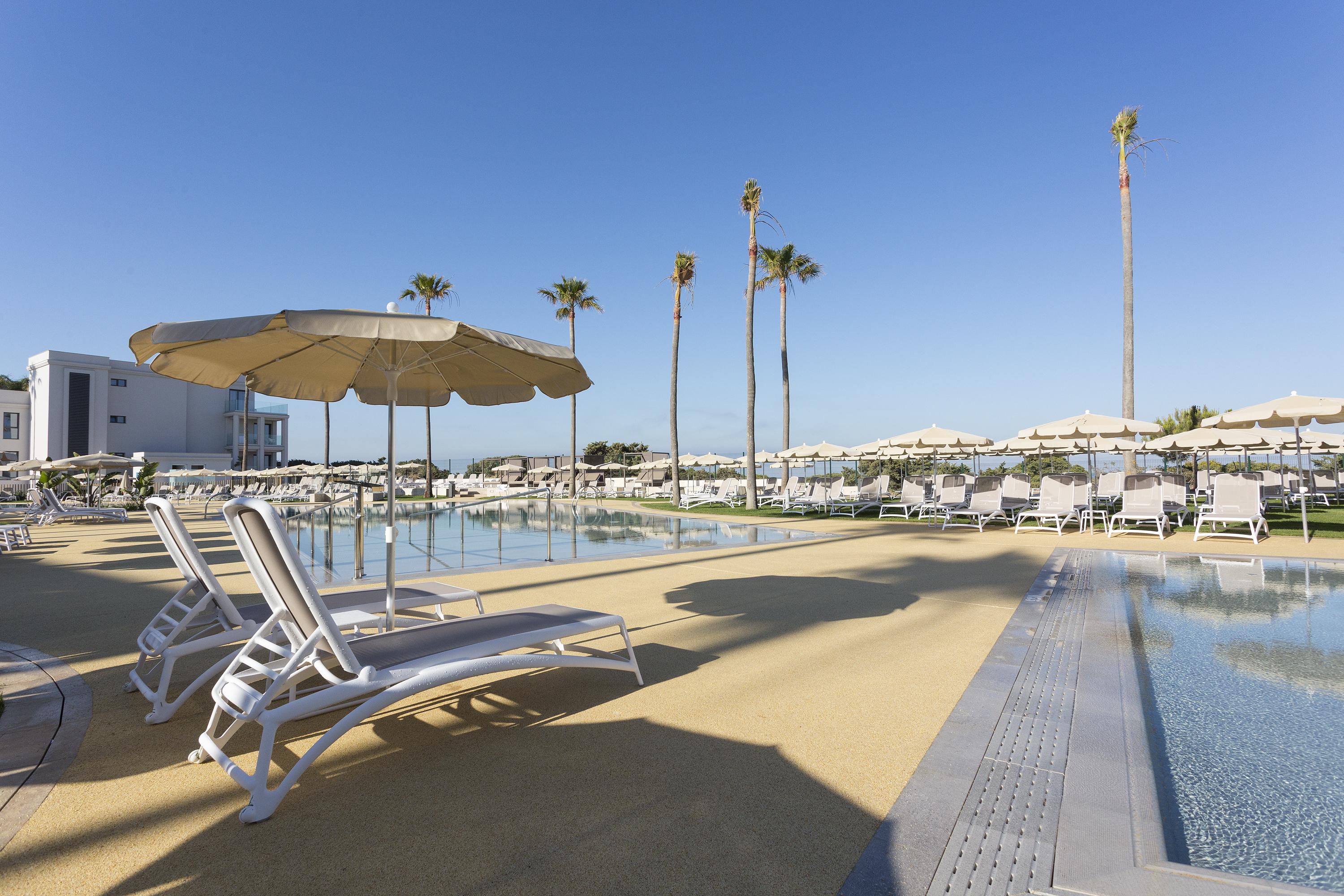 Hipotels Barrosa Park (Adults Only) شيكلانا دي لا فرونتيرا المظهر الخارجي الصورة