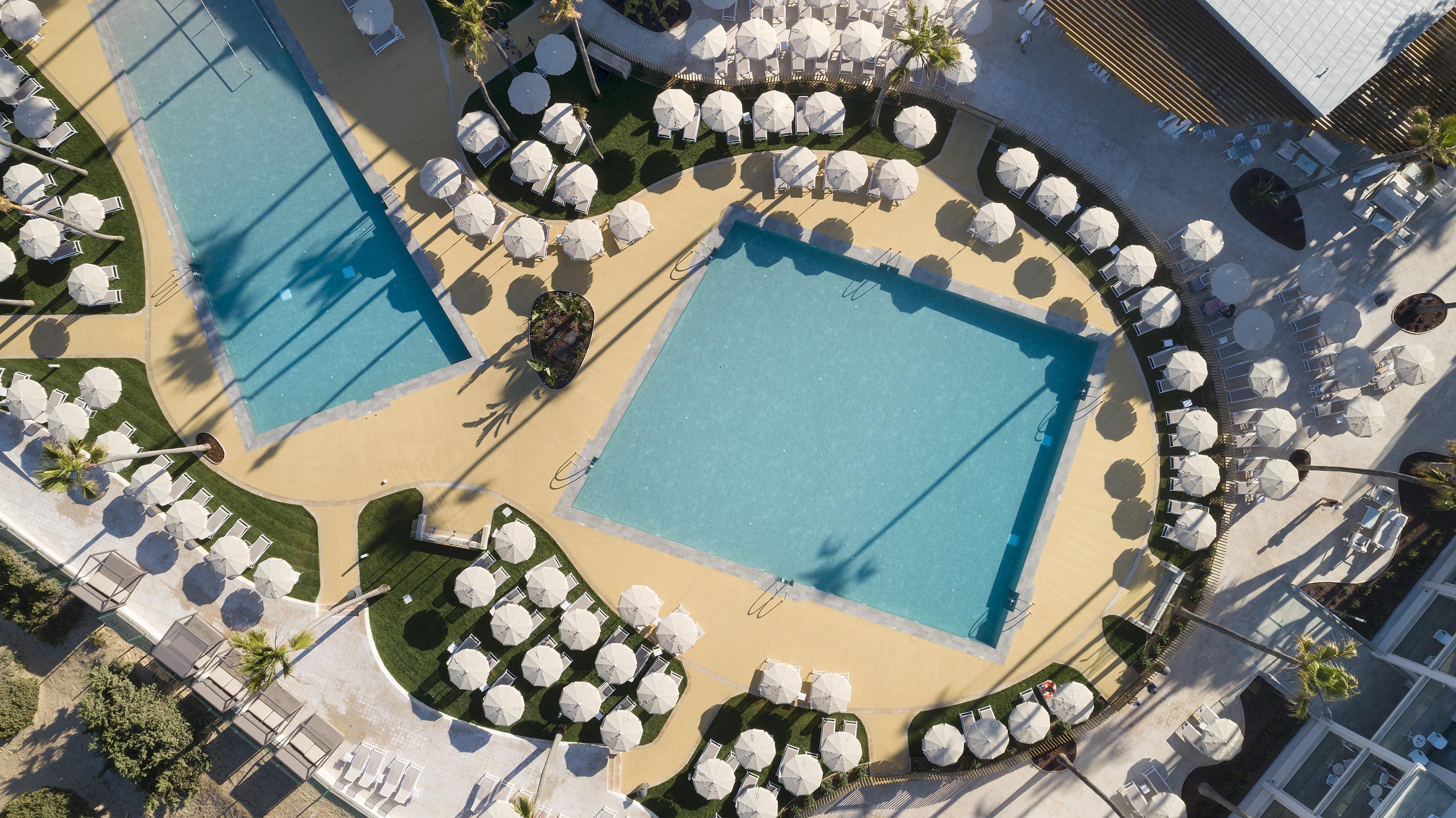 Hipotels Barrosa Park (Adults Only) شيكلانا دي لا فرونتيرا المظهر الخارجي الصورة