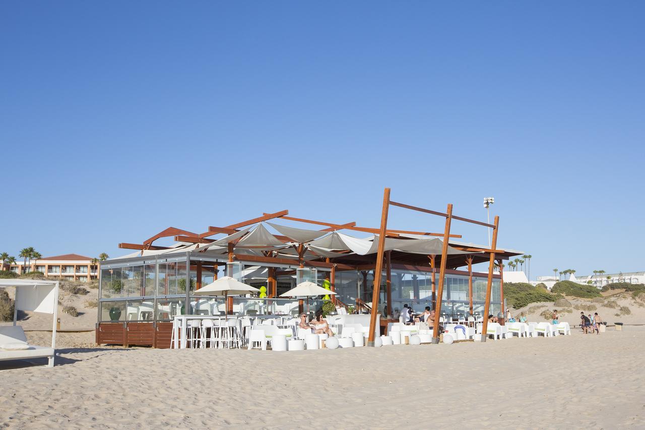 Hipotels Barrosa Park (Adults Only) شيكلانا دي لا فرونتيرا المظهر الخارجي الصورة