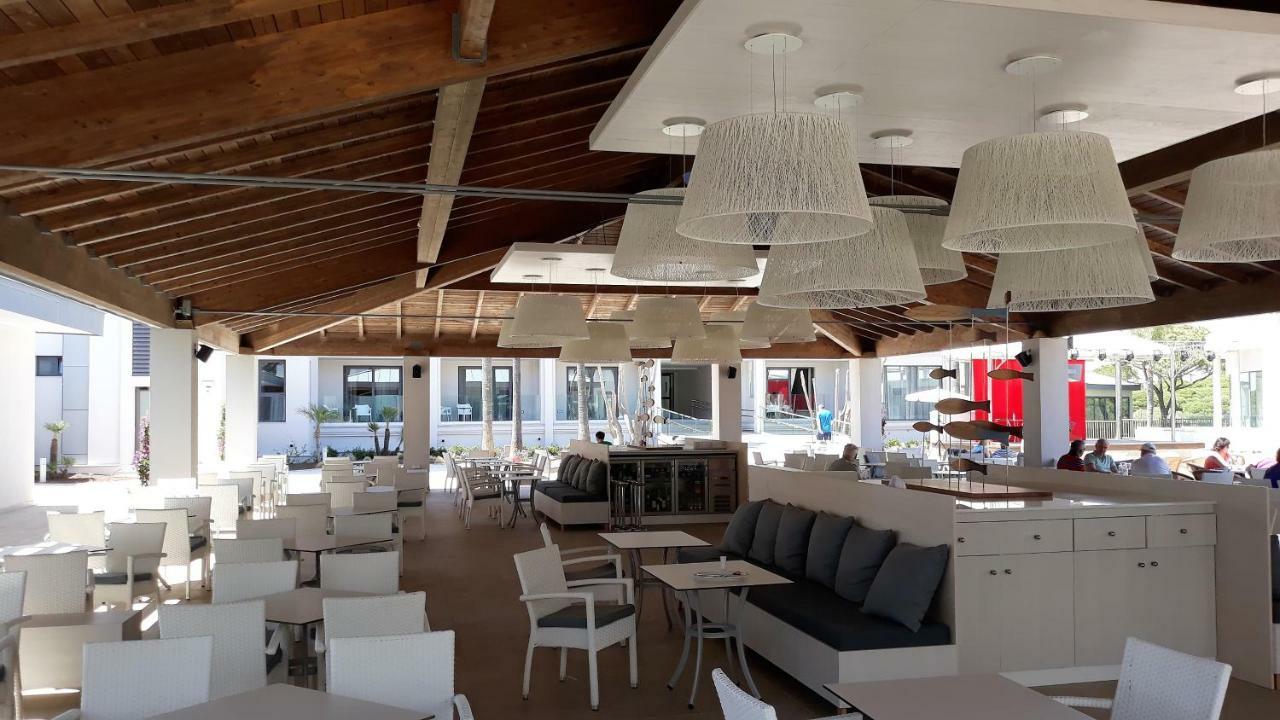 Hipotels Barrosa Park (Adults Only) شيكلانا دي لا فرونتيرا المظهر الخارجي الصورة